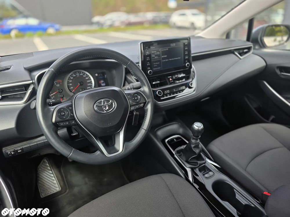 Toyota Corolla 1.5 Comfort - 16