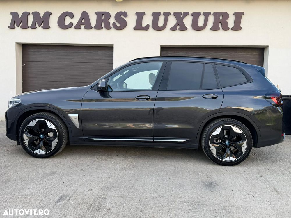 BMW iX3 Inspiring - 22