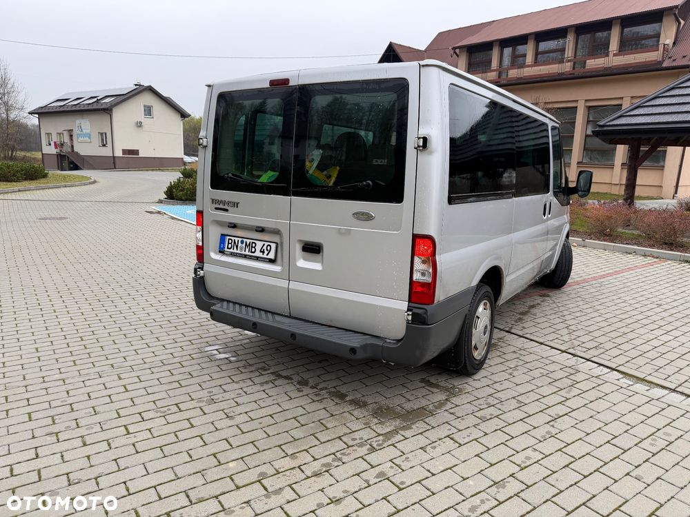 Ford Transit - 7