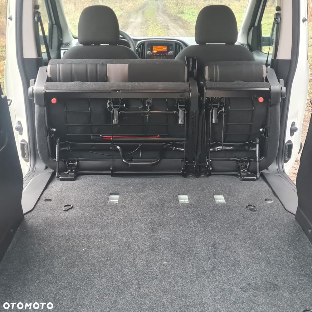 Fiat Doblo 1.6 16V Multijet Lounge - 27