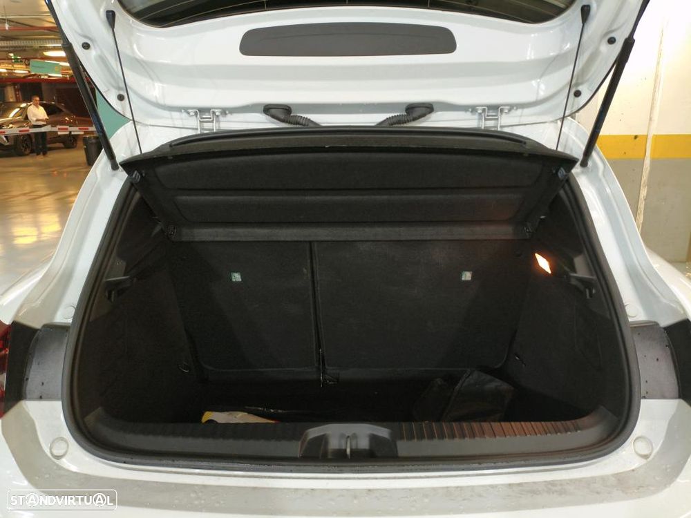 Renault Clio 1.0 TCe Evolution Bi-Fuel - 9
