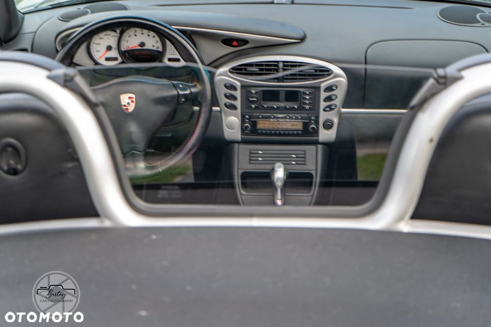 Porsche Boxster - 17