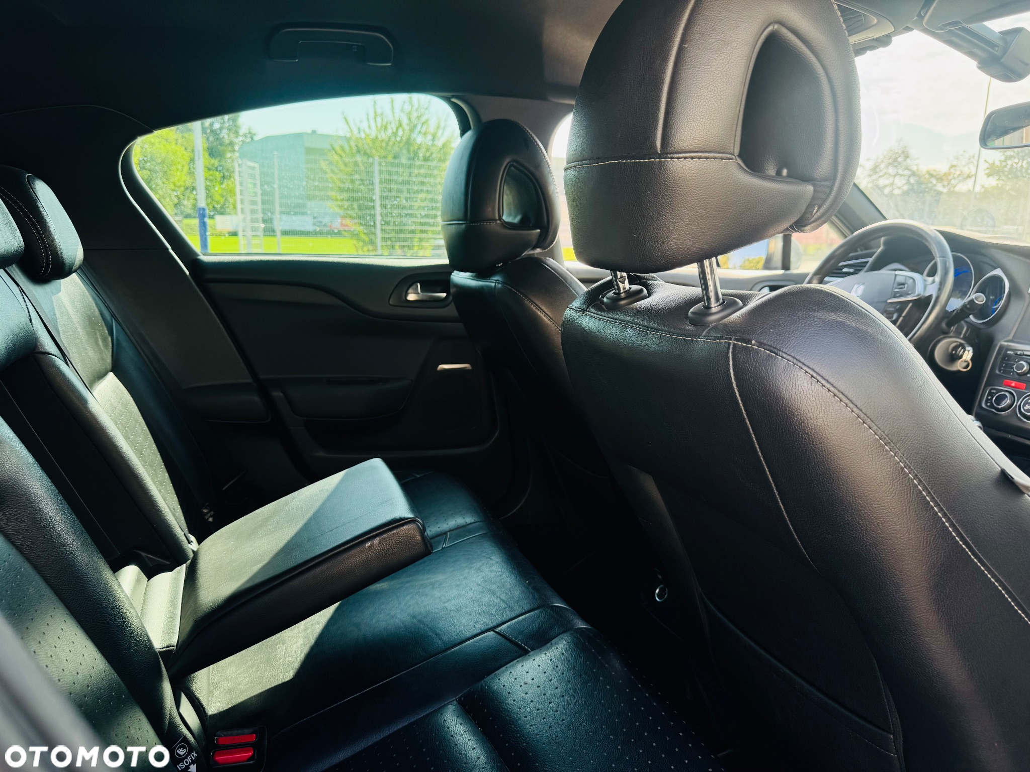 Citroën DS4 1.6 HDi Chic - 33