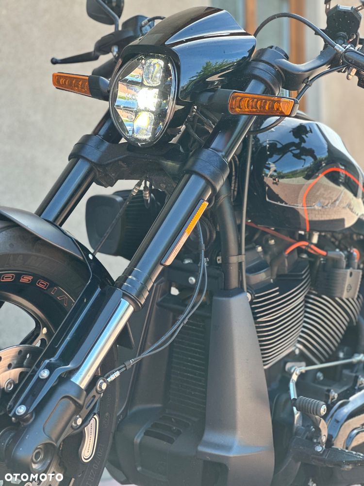 Harley-Davidson Softail FXDR - 6