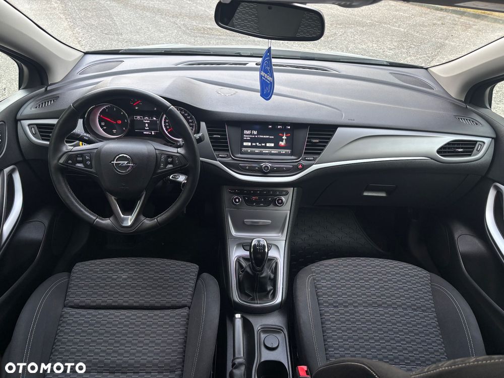 Opel Astra - 13
