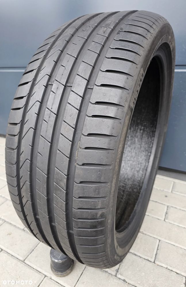 Pirelli Scorpion 255/40R21 102 T - 1