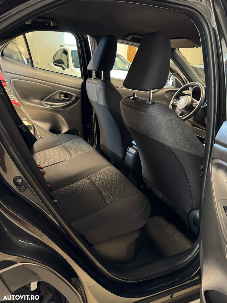 Toyota Yaris Cross 130 1.5 VVT-i Team Deutschland - 23
