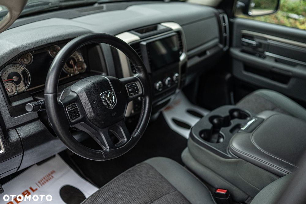 Dodge RAM 5.7 4x4 - 23
