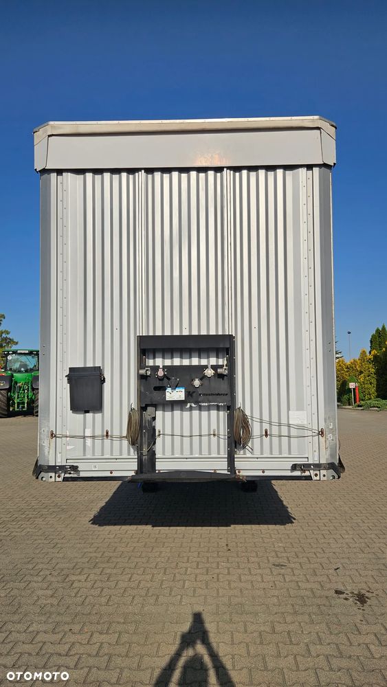 Kassbohrer MEGA PODNOSZONA OŚ - 9
