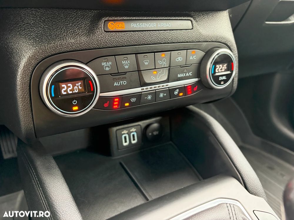 Ford Focus 1.5 EcoBlue Titanium X - 30