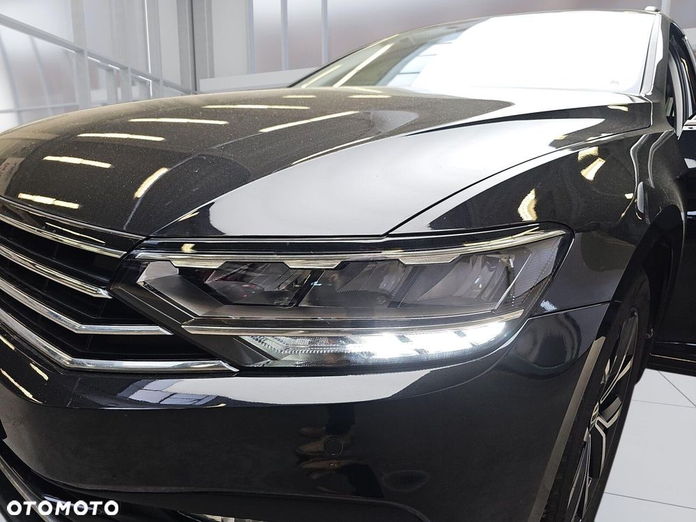 Volkswagen Passat Variant - 33