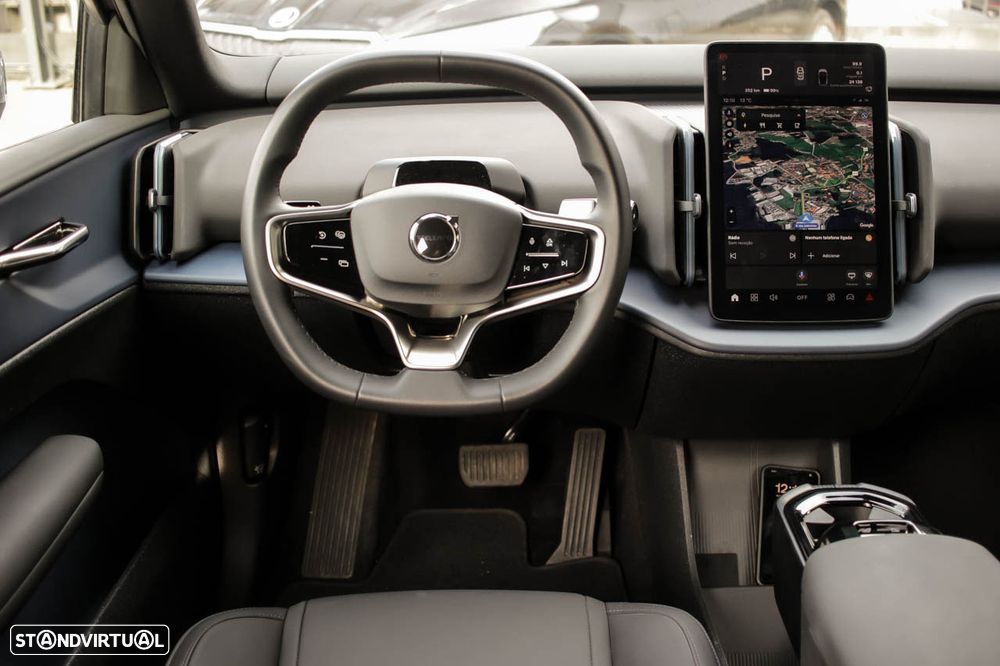 Volvo EX30 Single Motor Extended Range RWD Core - 9