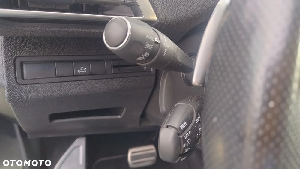 Peugeot 3008 2.0 BlueHDi GT S&S EAT6 - 28