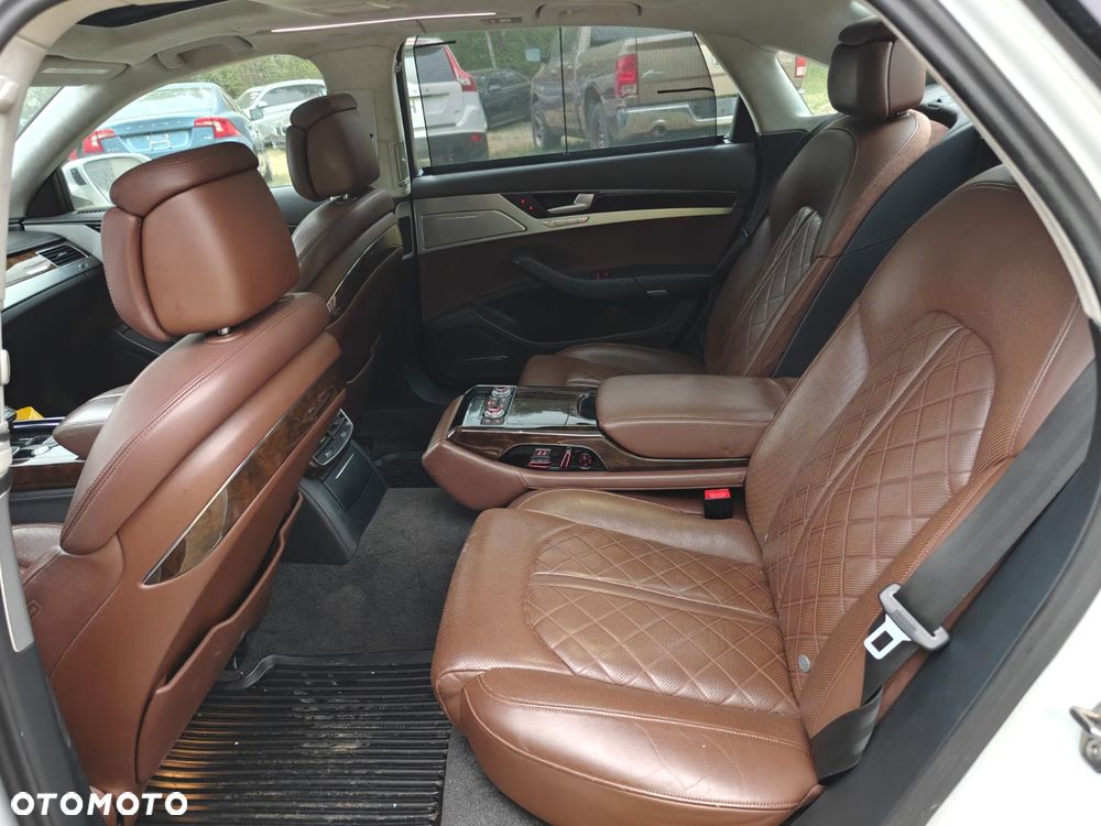 Audi A8 4.0 TFSI L Quattro - 8
