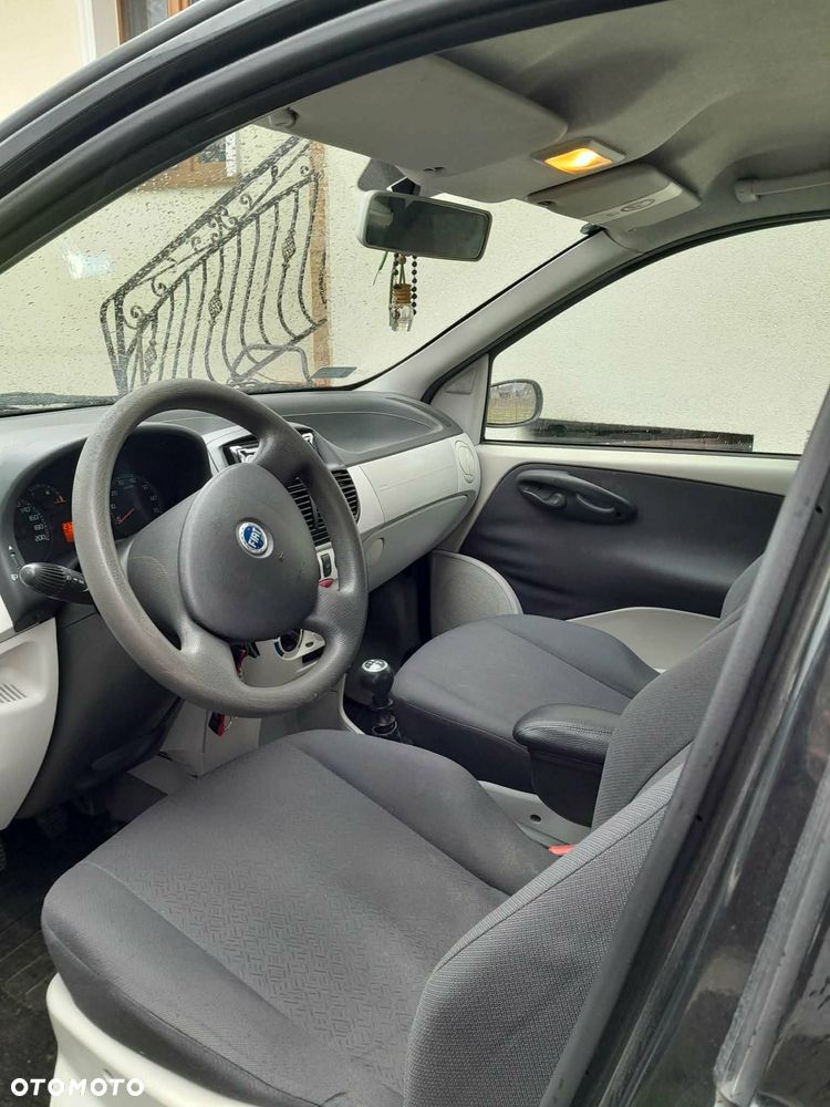 Fiat Punto - 7