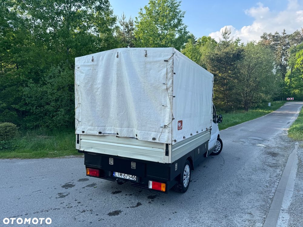 Opel Vivaro - 14