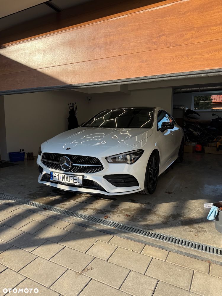 Mercedes-Benz CLA 200 AMG Line 7G-DCT - 3