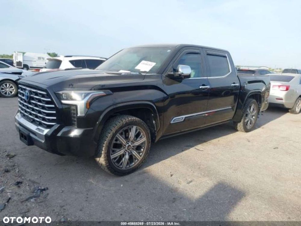 Toyota Tundra - 2