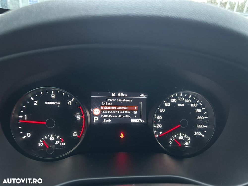 Kia Sportage 1.6 CRDI AWD DCT GT LINE - 26