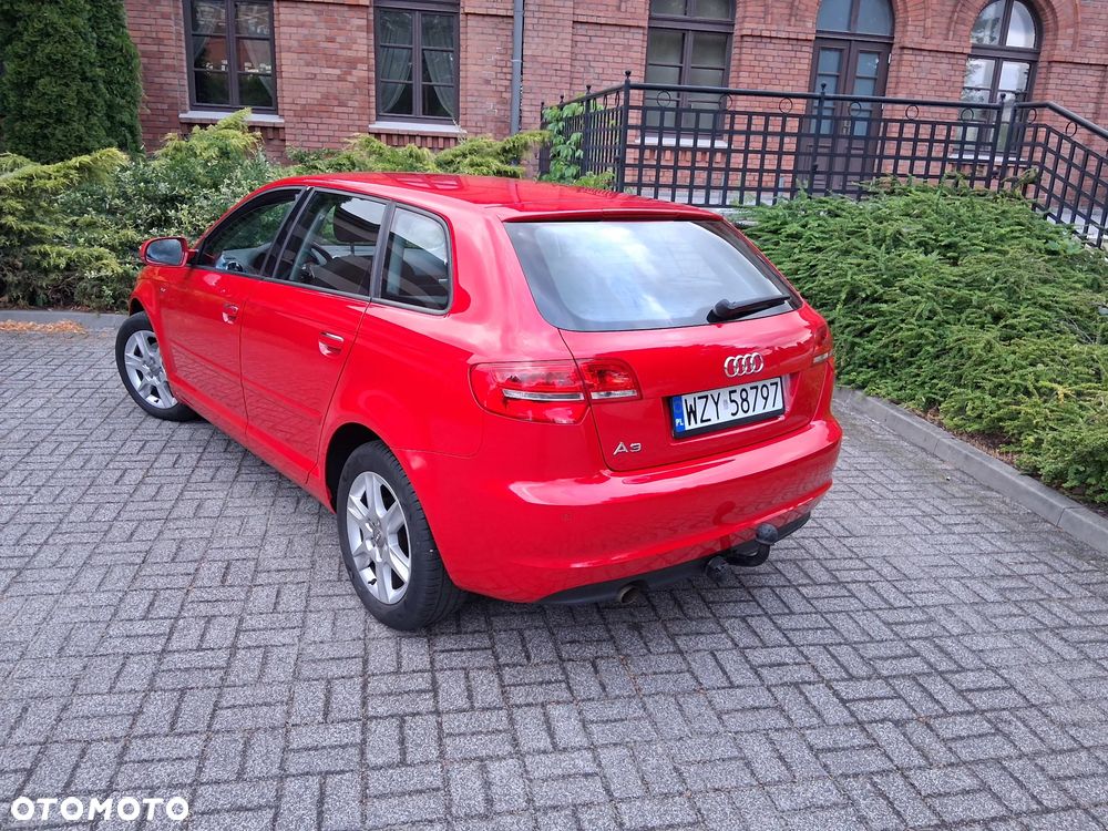Audi A3 Sportback 1.6 Attraction - 9
