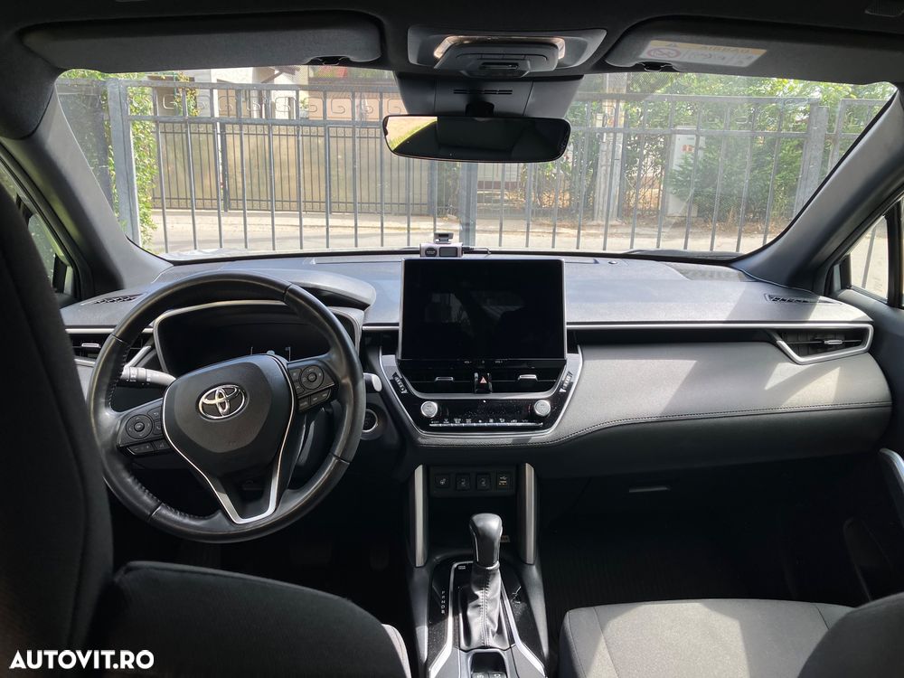 Toyota Corolla Cross - 6