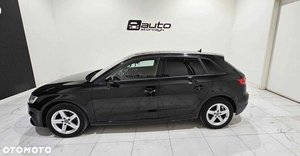 Audi A3 Sportback - 8