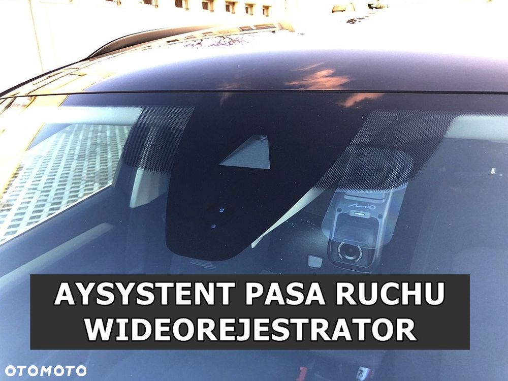 Volkswagen Passat - 27