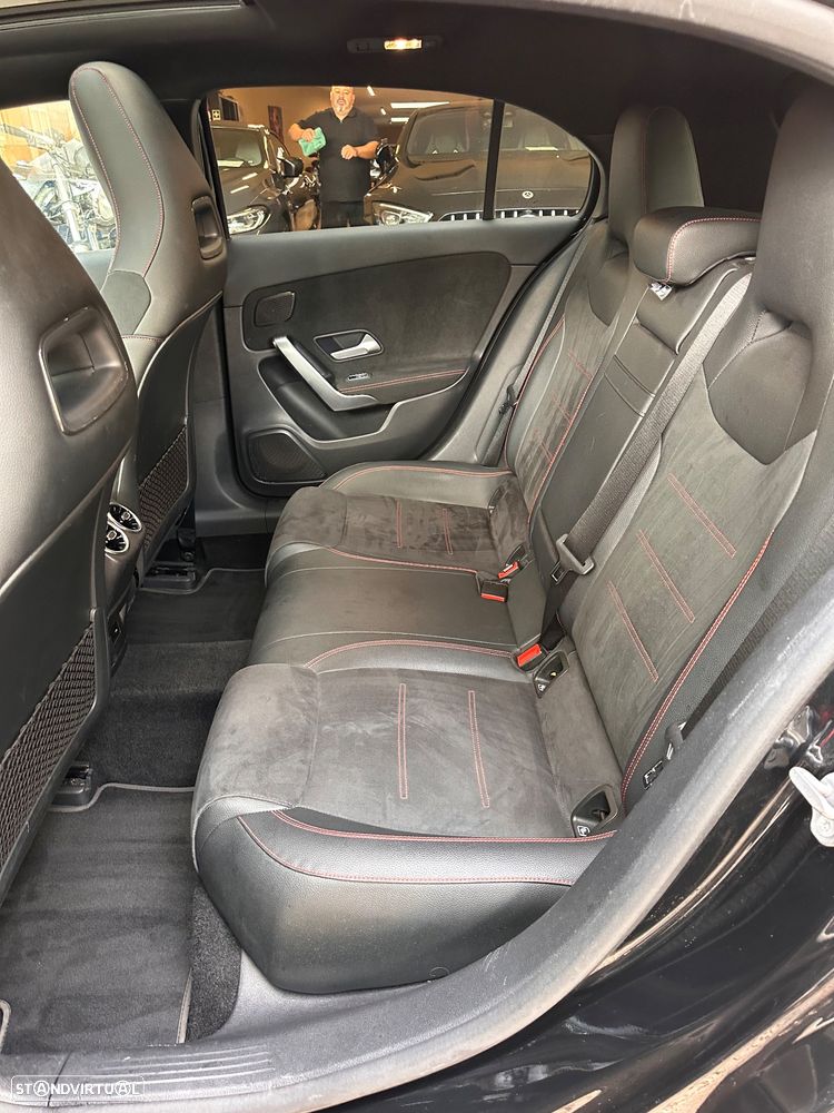 Mercedes-Benz A 200 AMG Line Aut. - 12