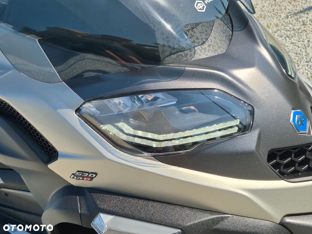 Piaggio MP-3 - 33