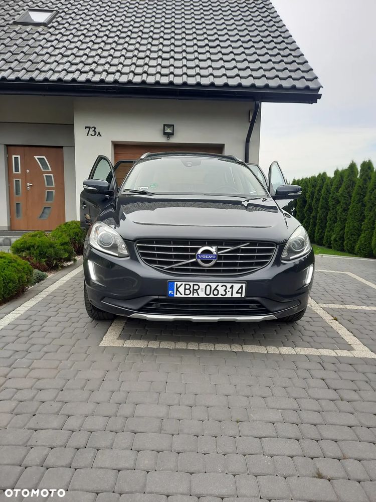 Volvo XC 60 D4 AWD Momentum - 5