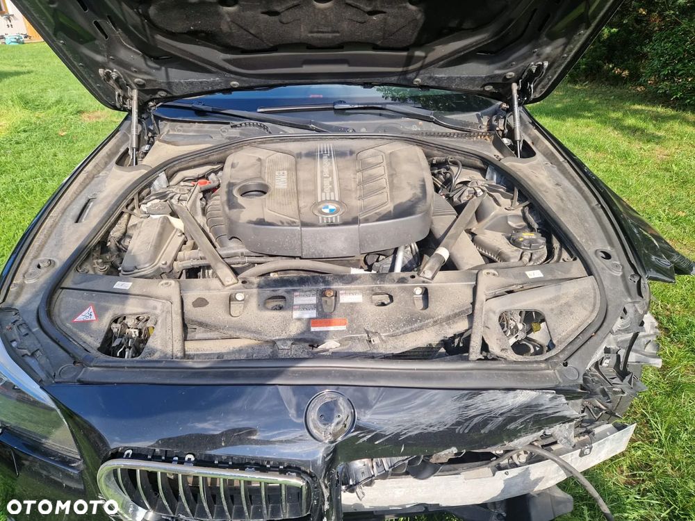 BMW Seria 5 518d - 10