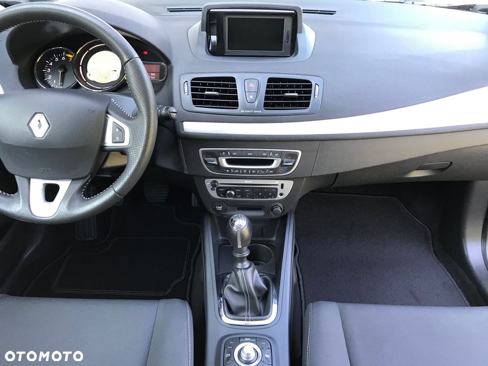 Renault Megane 1.6 16V 110 LIMITED - 5