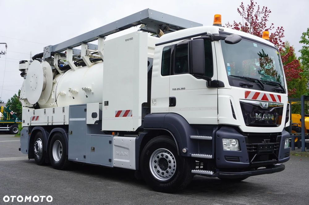 MAN TGS 26.360 E6 / Zabudowa WUKO Rivard 18 m3 / 90 tys. km / oś skrętna - 7