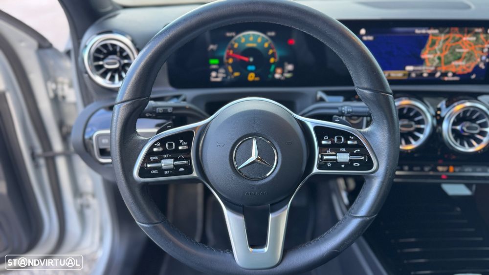 Mercedes-Benz A 250 e Progressive - 17