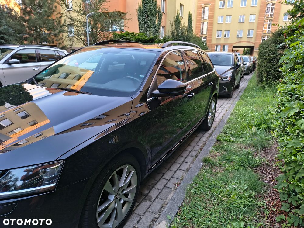 Skoda Octavia 1.6 TDI Ambition DSG - 3