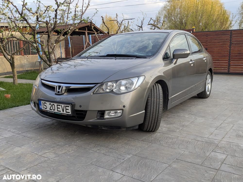 Honda Civic 1.8 TypeS Plus - 8