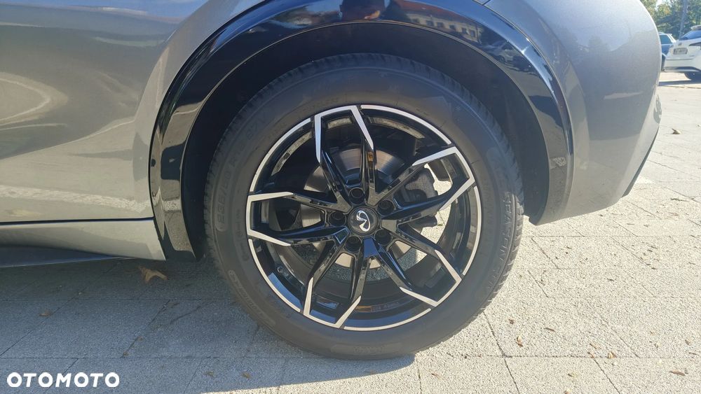 Infiniti Q30 1.5d DCT Premium City Black - 17