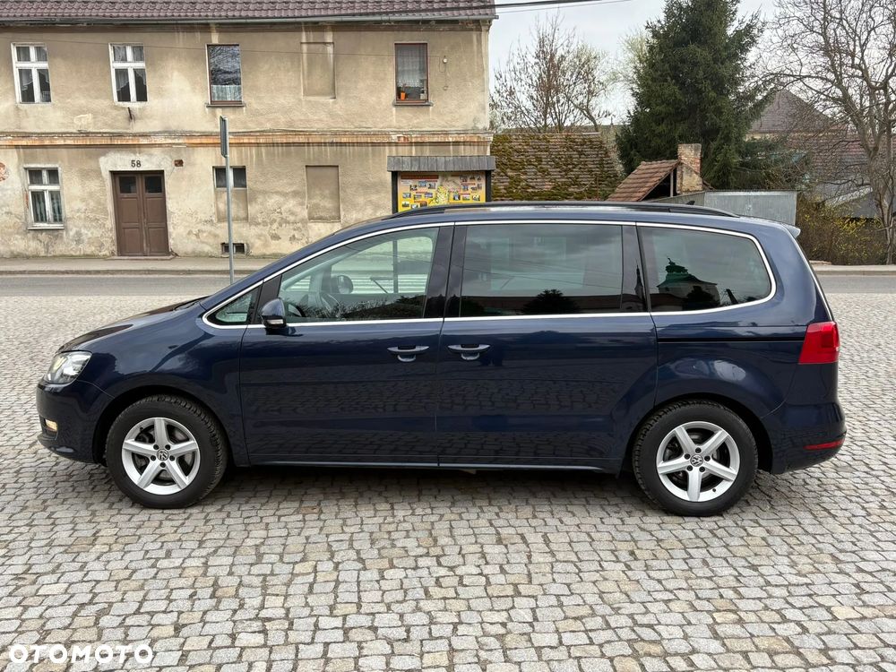 Volkswagen Sharan 2.0 TDI 4Motion BlueMotion Technology Highline - 4
