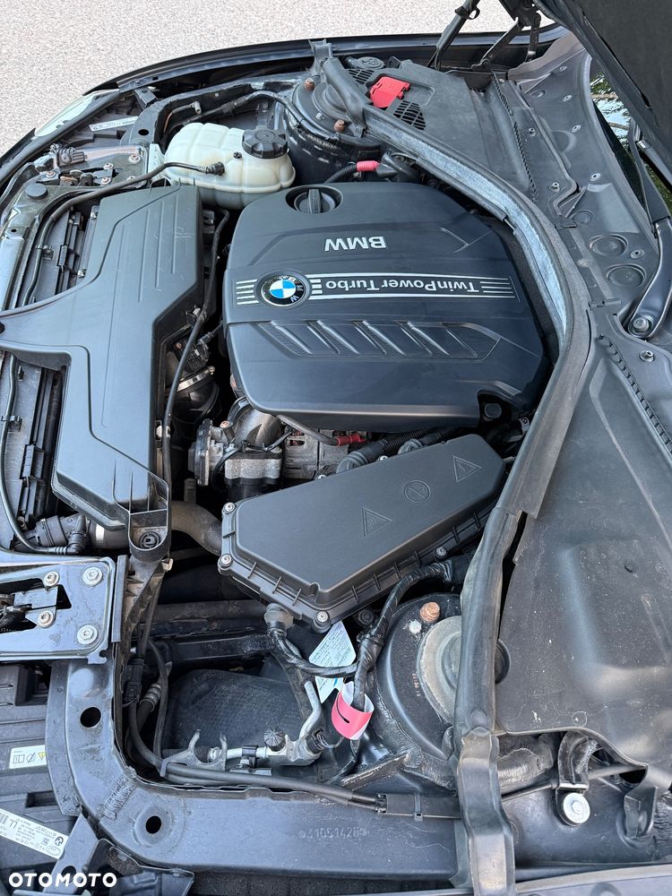 BMW Seria 3 318d DPF Edition Sport - 36