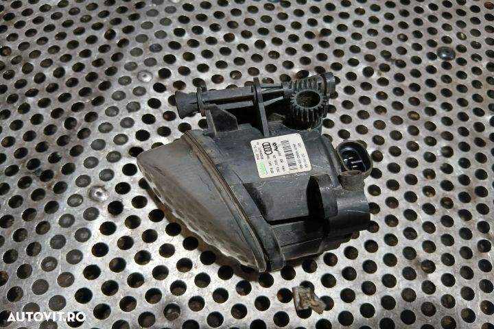 Proiector dreapta 8T0941700 89205622 8T0941700 89205622 Volkswagen VW - 2