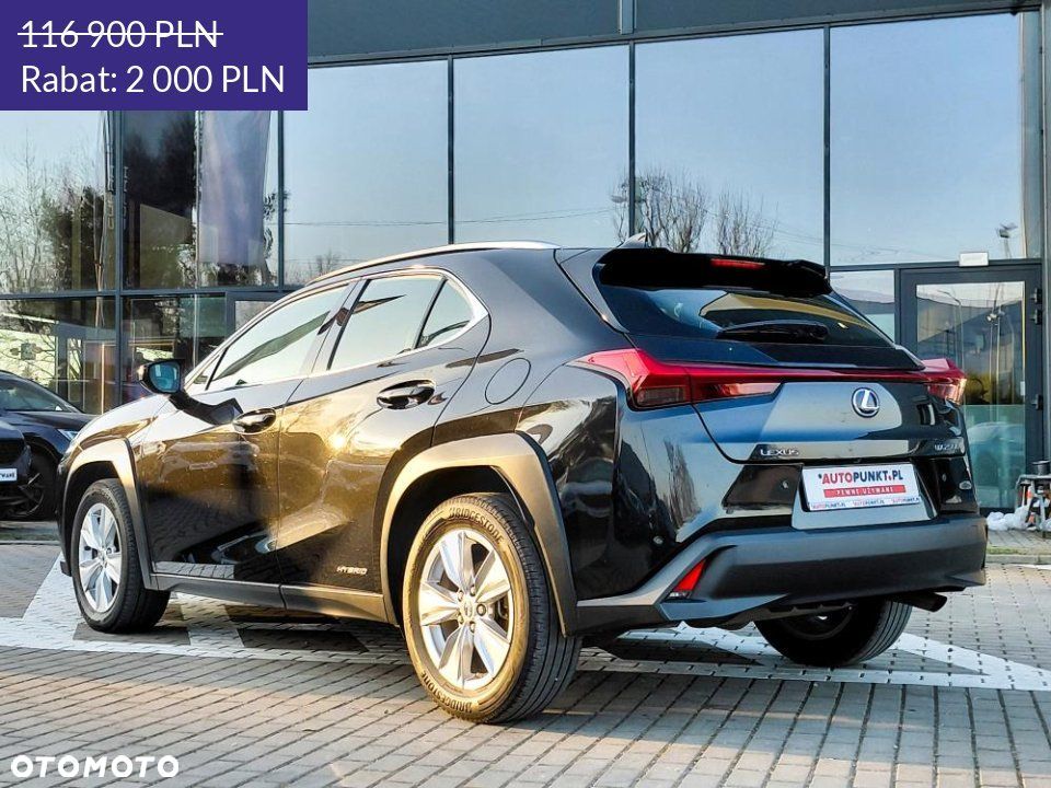 Lexus UX - 3
