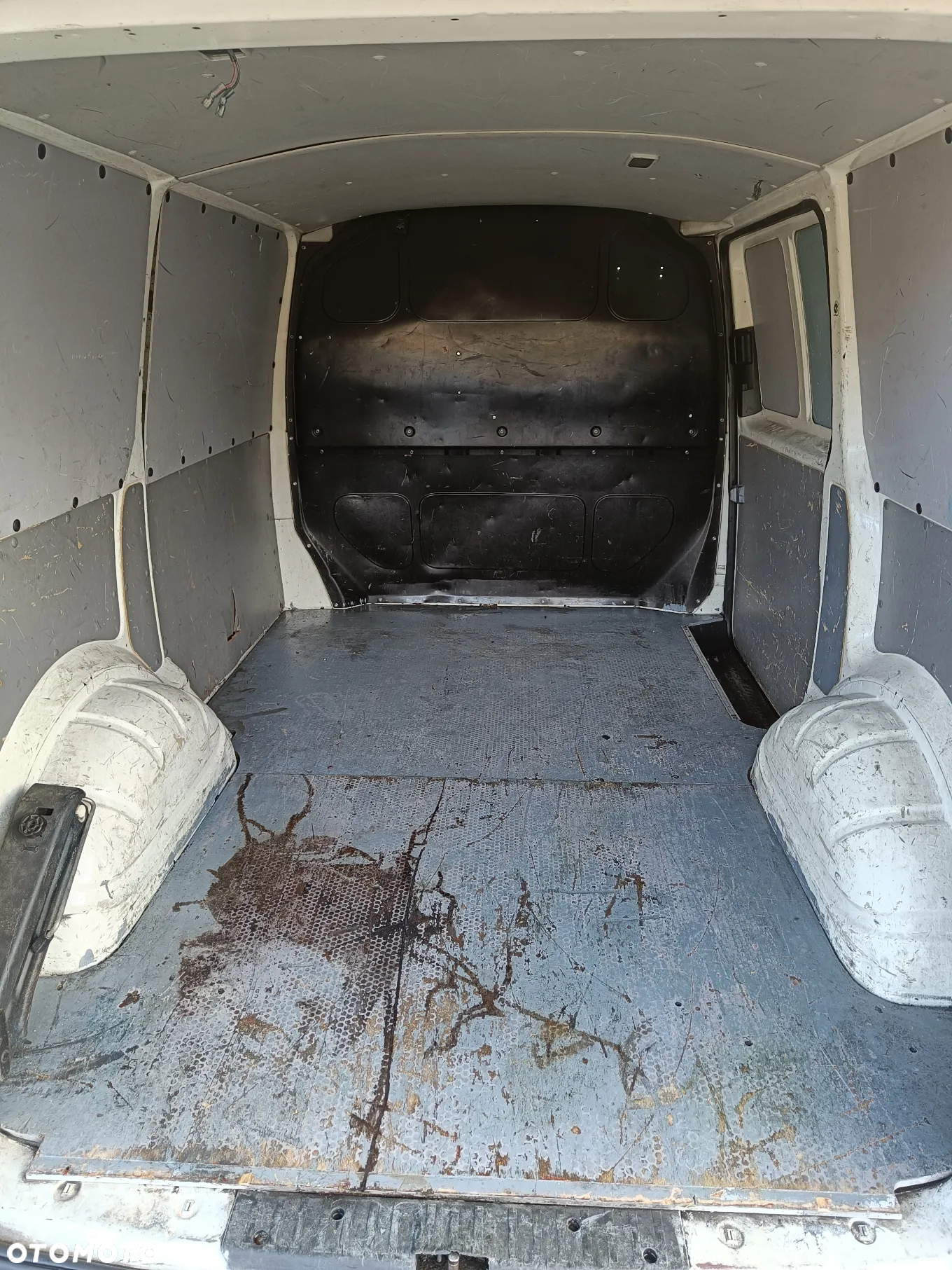 Volkswagen Trasnporter T5 - 9