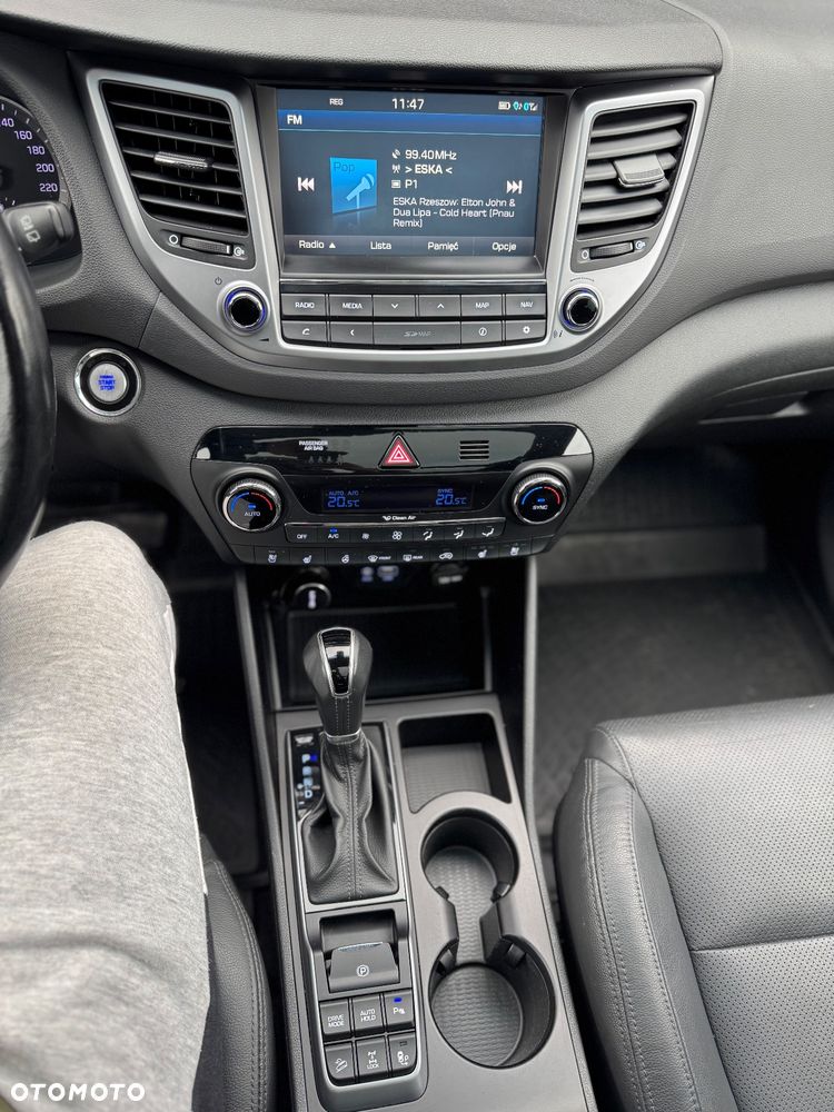 Hyundai Tucson 2.0 CRDI Premium 4WD - 12