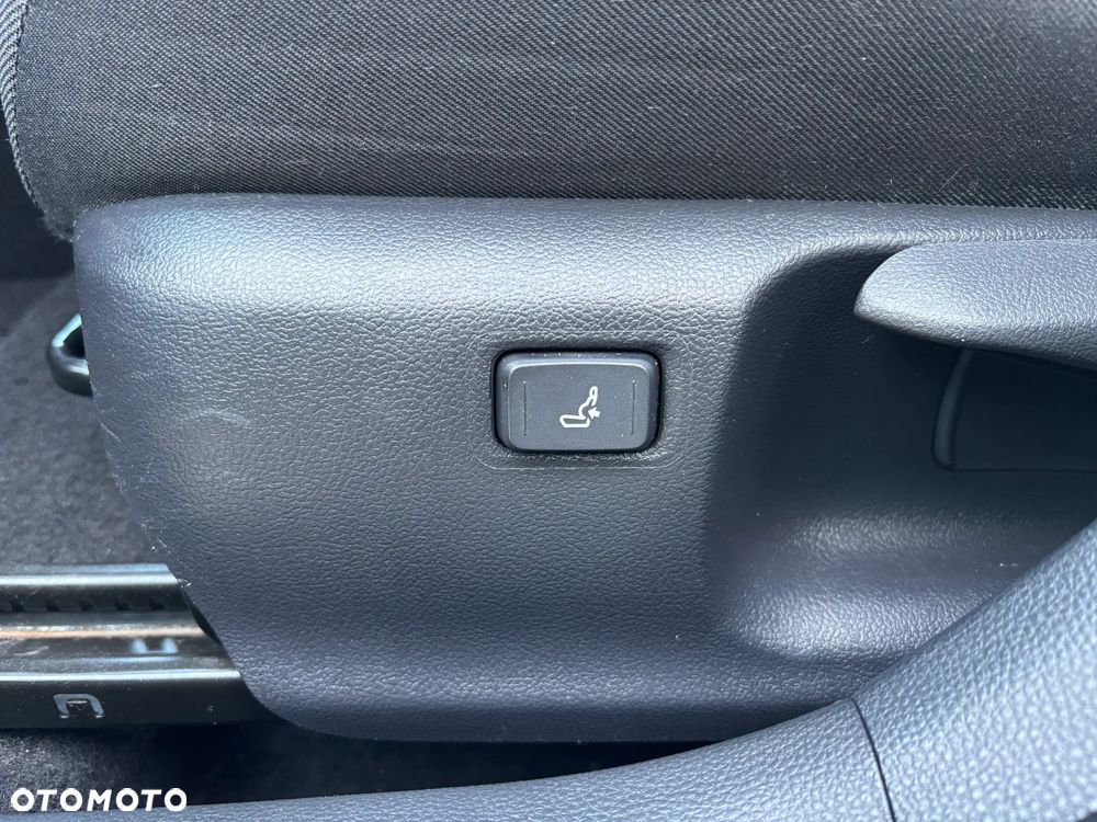 Toyota Corolla 1.5 Comfort - 25