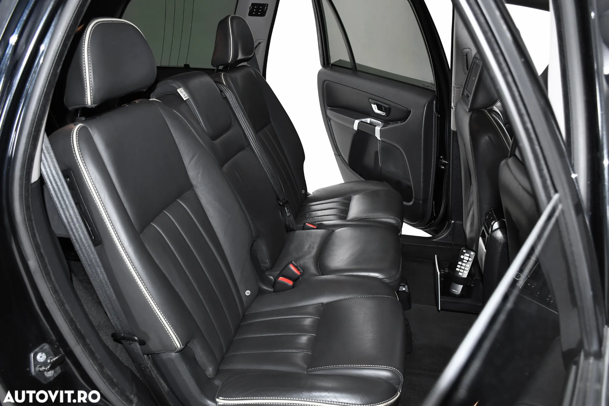 Volvo XC 90 D5 AWD Rdesign - 8
