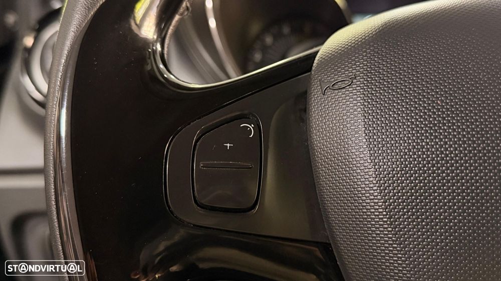 Renault Captur 1.5 dCi Sport - 32