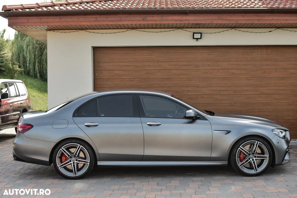 Mercedes-Benz E AMG 63 S 4Matic+ AMG Speedshift MCT-9G - 4