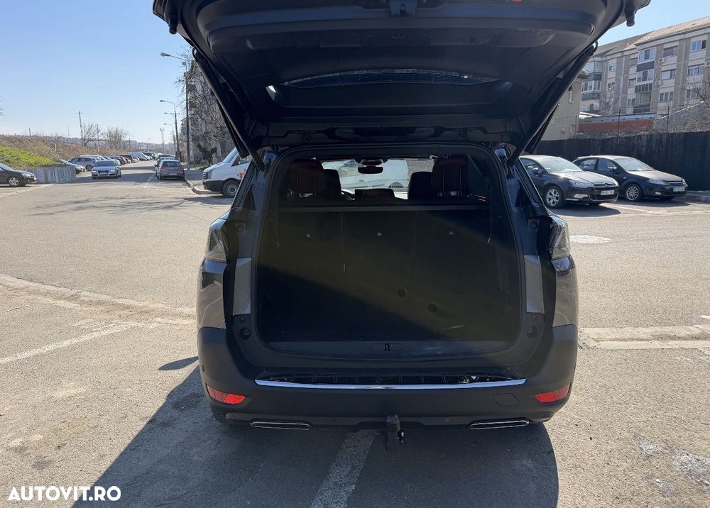 Peugeot 5008 PureTech 130 EAT8 Stop & Start GT - 7