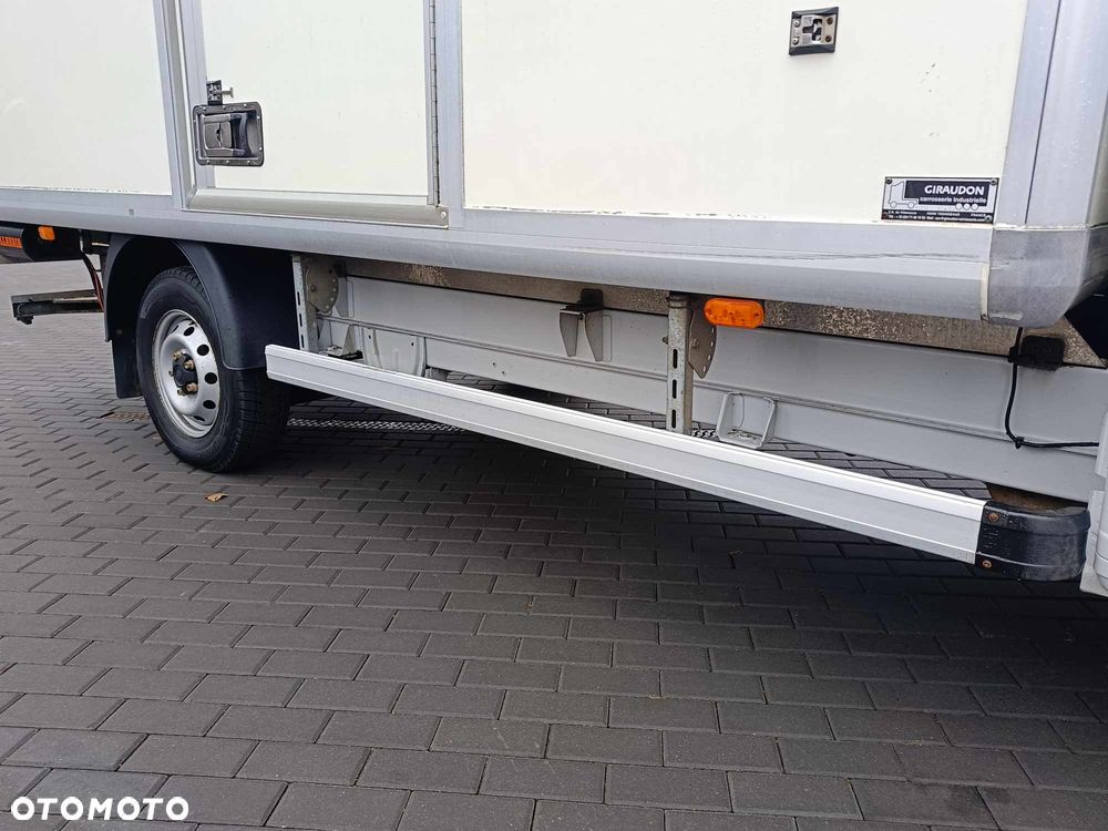 Fiat Ducato Kontener 8 EP Winda 2.3 Iveco 118 tys KM - 21