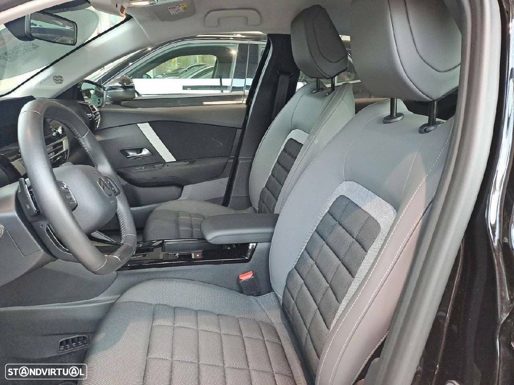 Citroën C4 1.2 Hybrid Plus e-DSC6 - 9